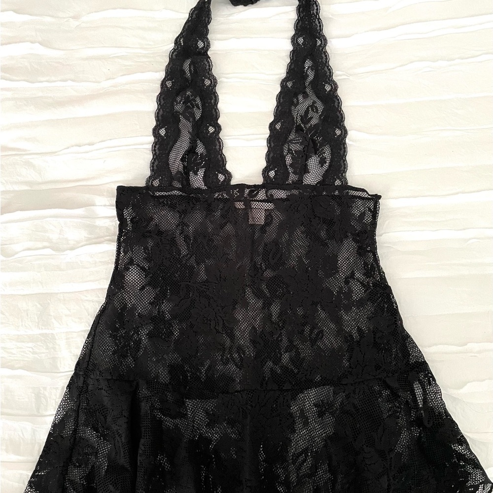 Black Lace Victorias’s Secret Halter Babydoll Lingerie